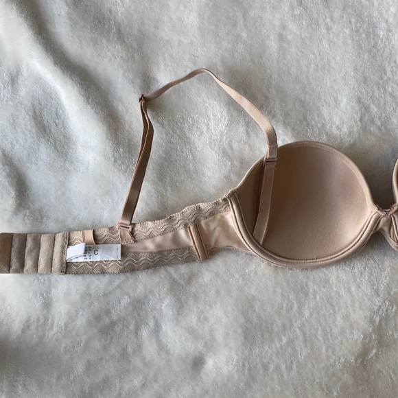Chantelle convertible strapless push up bra - Picture 5 of 10